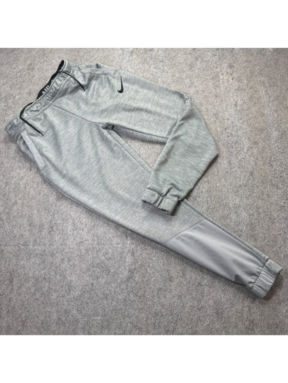 Nike DRI-FIT Fleece Joggers Men M Gray Tapered 30" Sweatpants BV2688